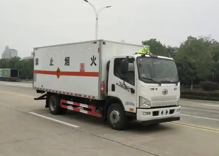 长阳爆破器材运输车可以上高速吗？